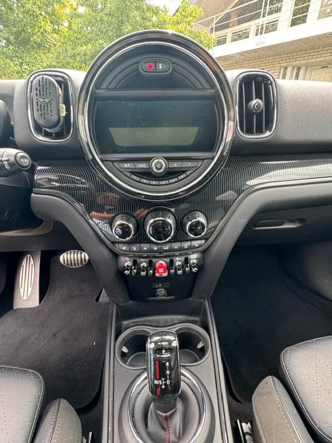 MINI Countryman S (Cooper) Cooper S  JCW Trim