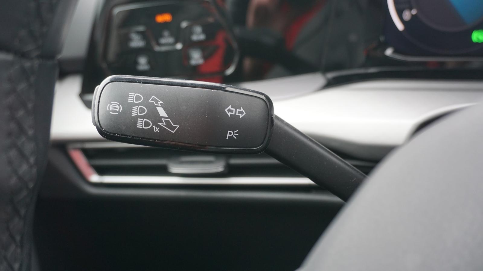 Volkswagen Golf VIII Variant 2.0 TDI Life LED Navi ACC PDC, миниатюра 17