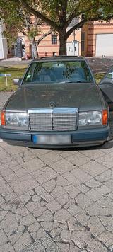 Mercedes-Benz Mercedes Benz W124 230E  H Kennzeichen Sup... - Mercedes-Benz 230 mit Benzin-Antrieb: Limousine, Kennzeichen
