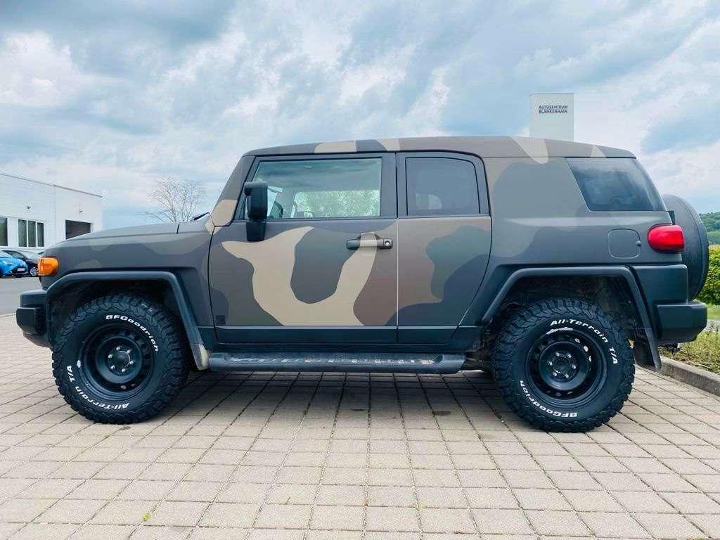 Toyota FJ Cruiser TÜV+AU NEU
