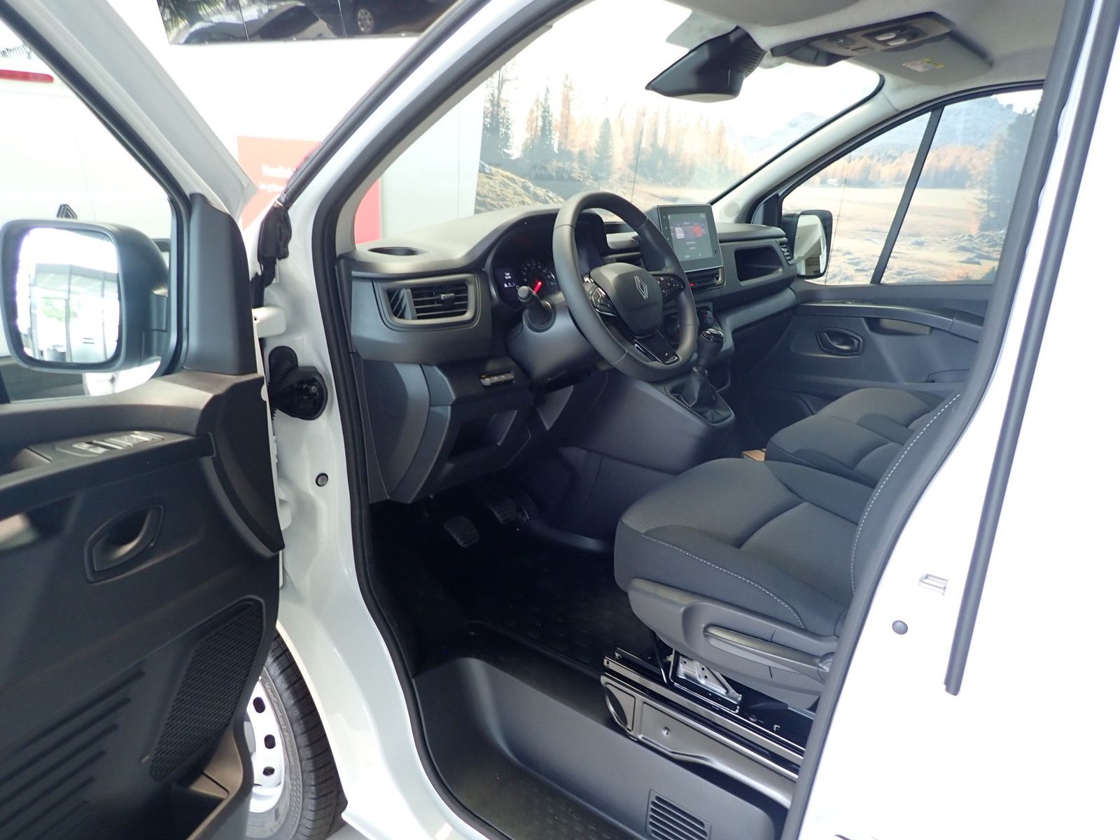 Fahrzeugabbildung Renault Trafic Lkw Komfort L1H1 3,0t Blue dCi 130 MY25