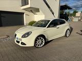 Alfa Romeo Giulietta 1.4 TB 16V - - gebrauchte Alfa Romeo Giulietta aus dem Jahr 2015