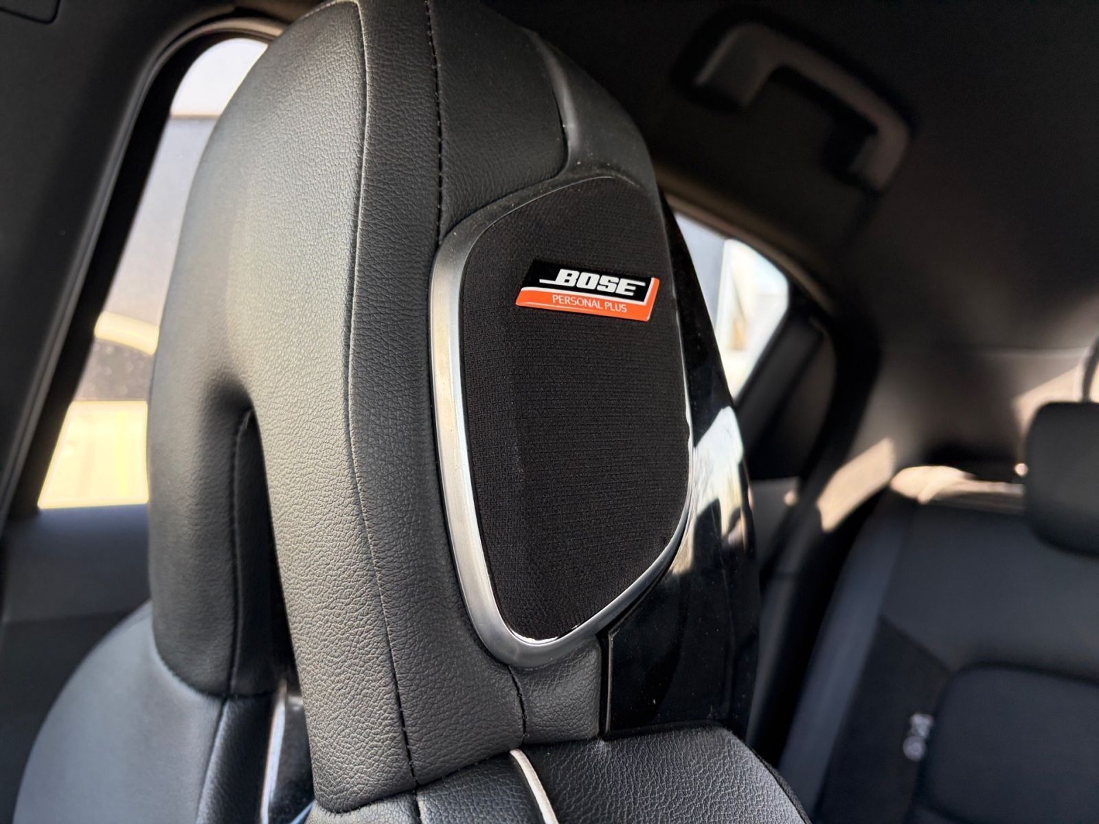 Fahrzeugabbildung Nissan Juke 1.0 DIG-T N-Design *SHZ*NAVI*360°Kamera*BOS
