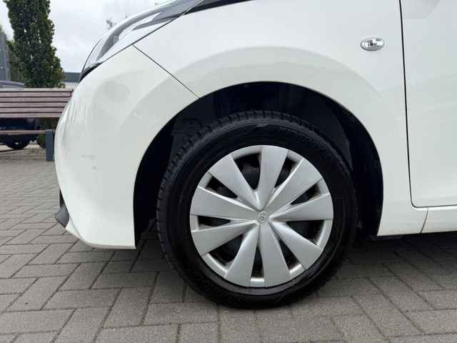Toyota Aygo /KLIMA/SERVO