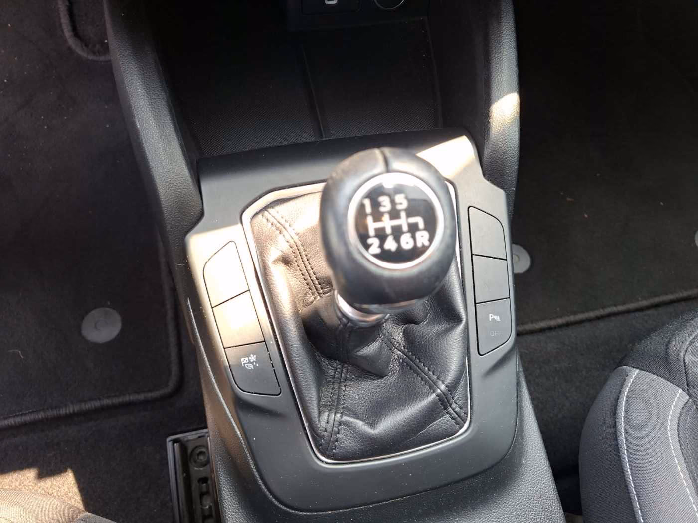 Ford Focus Cool & Connect