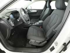Fahrzeugabbildung Volvo XC40 T3 Autom. Momentum Pro*NAVI*LED*Qi*AHK