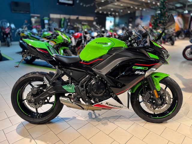 Kawasaki Ninja 650 