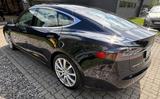 Tesla Model S P85 PERFORMANCE - mit Elektro-Antrieb: Sportwagen