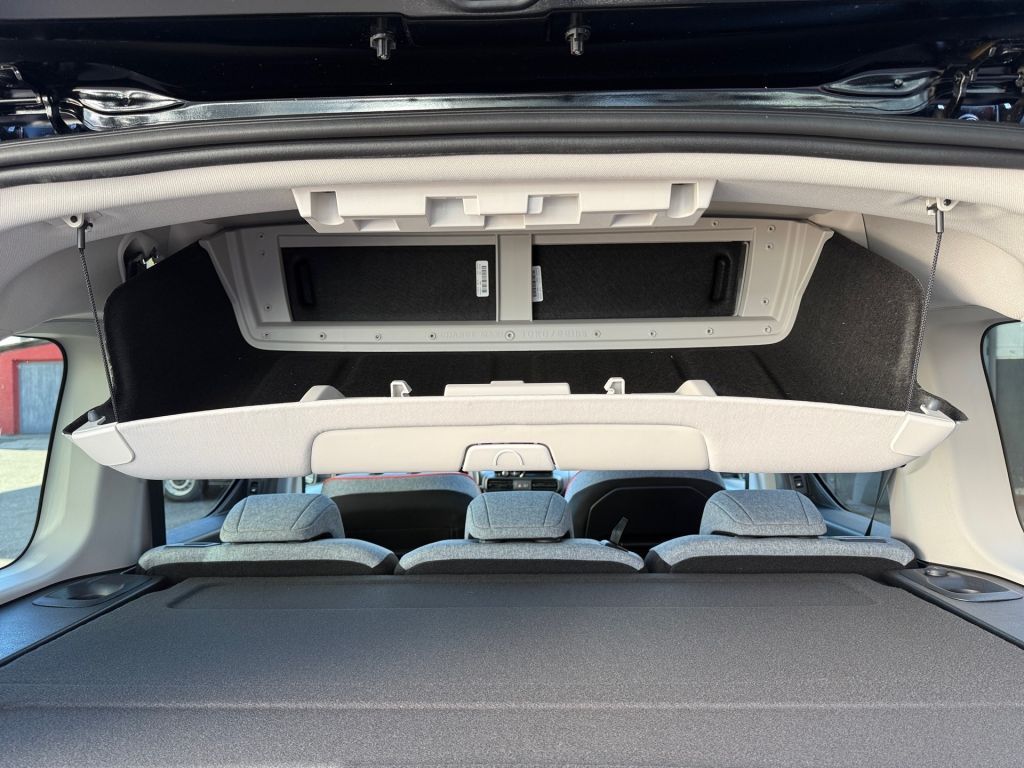 Fahrzeugabbildung Citroën Berlingo M BlueHDi 130 EAT8 MAX