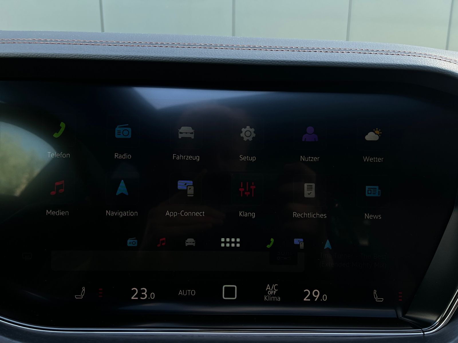 Fahrzeugabbildung Volkswagen Touareg Elegance 3.0 TDI 4MOTION *AHK, Pano, Dyn