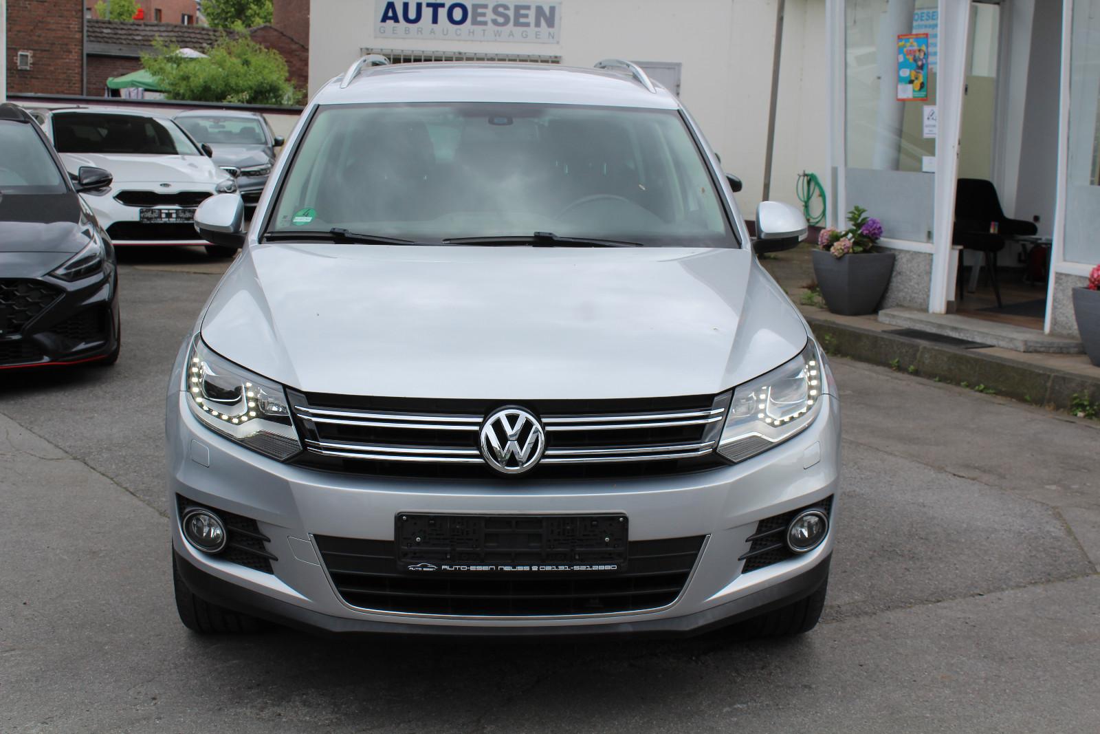 Volkswagen Tiguan 2.0 TDI DSG 4MOTION Sport+NAVI+XENON+AHK