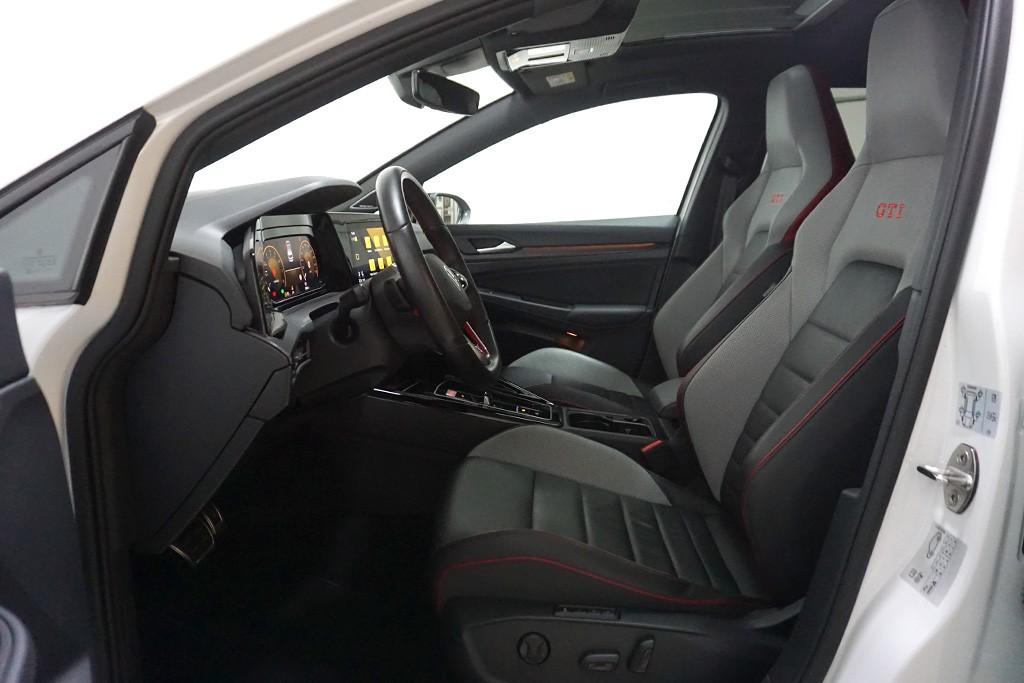 Volkswagen Golf 8 2.0TSI DSG GTI Clubsport Virtual Pano HUD, миниатюра 8