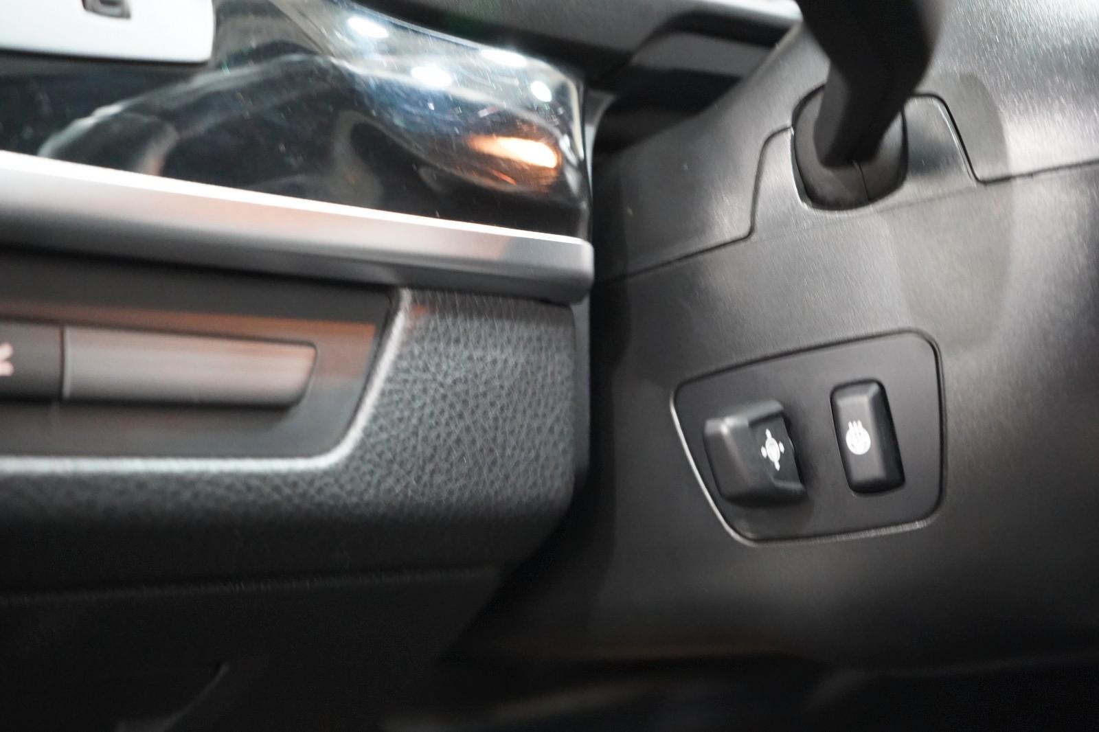 BMW M550 d Touring xDrive 381 ch • BVA • Harman Kardon • HUD • Toit Panoramique
