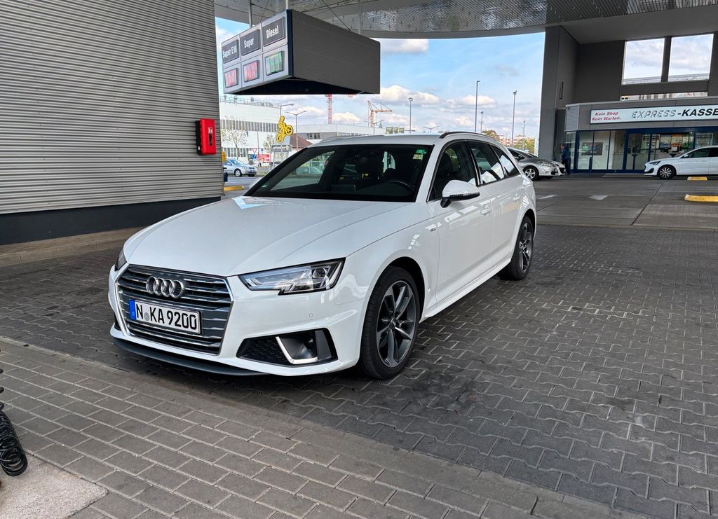 Image of Audi A4