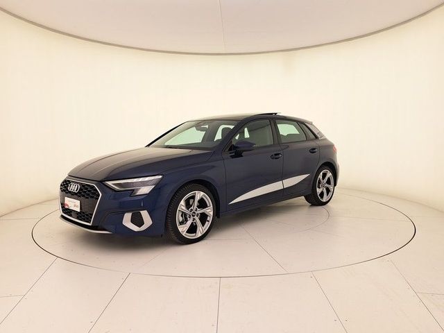 Audi A3 sportback 40 2.0 tdi business advanced q