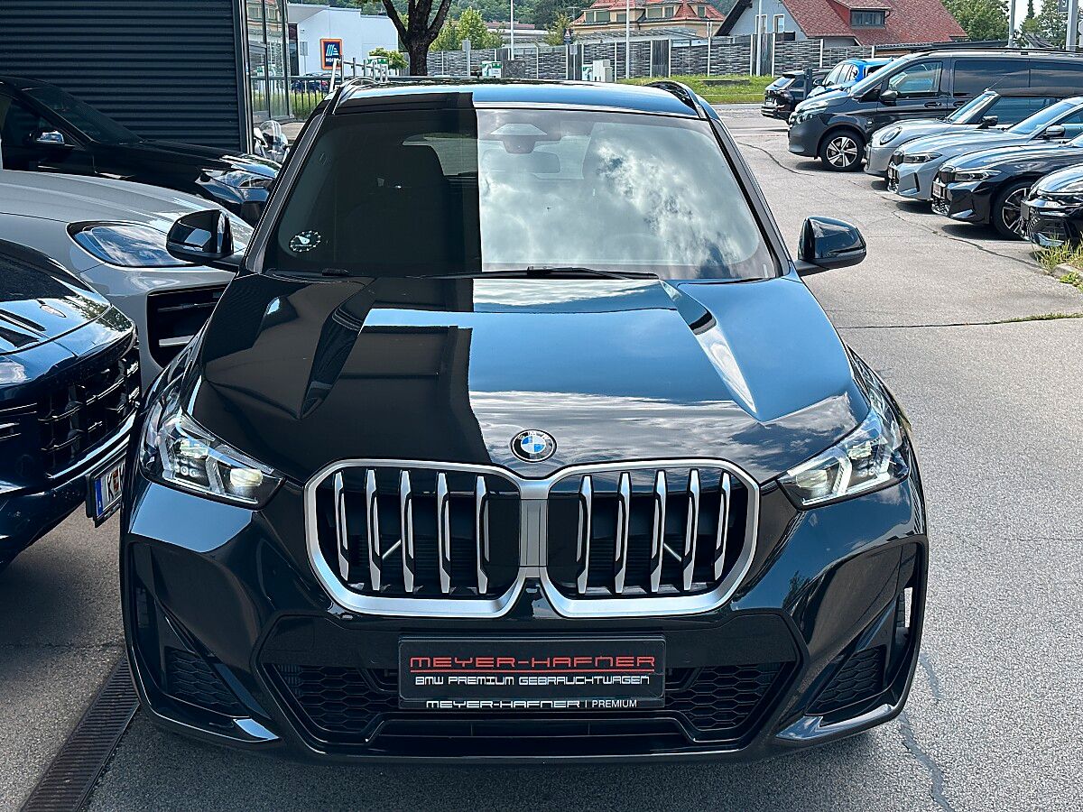 BMW X1 sDrive 18i M-Paket Aut. / Sportsitz / Driv... imagem 3