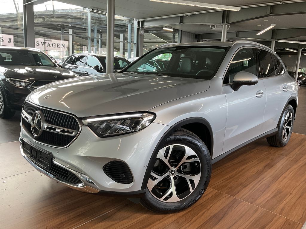 Image of Mercedes-Benz GLC 220