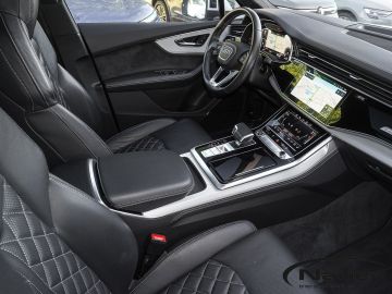 Audi Q7 - 10