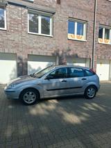 Ford Focus , TÜV BIS 04/2028 - Ford Focus aus 2003: Kombi