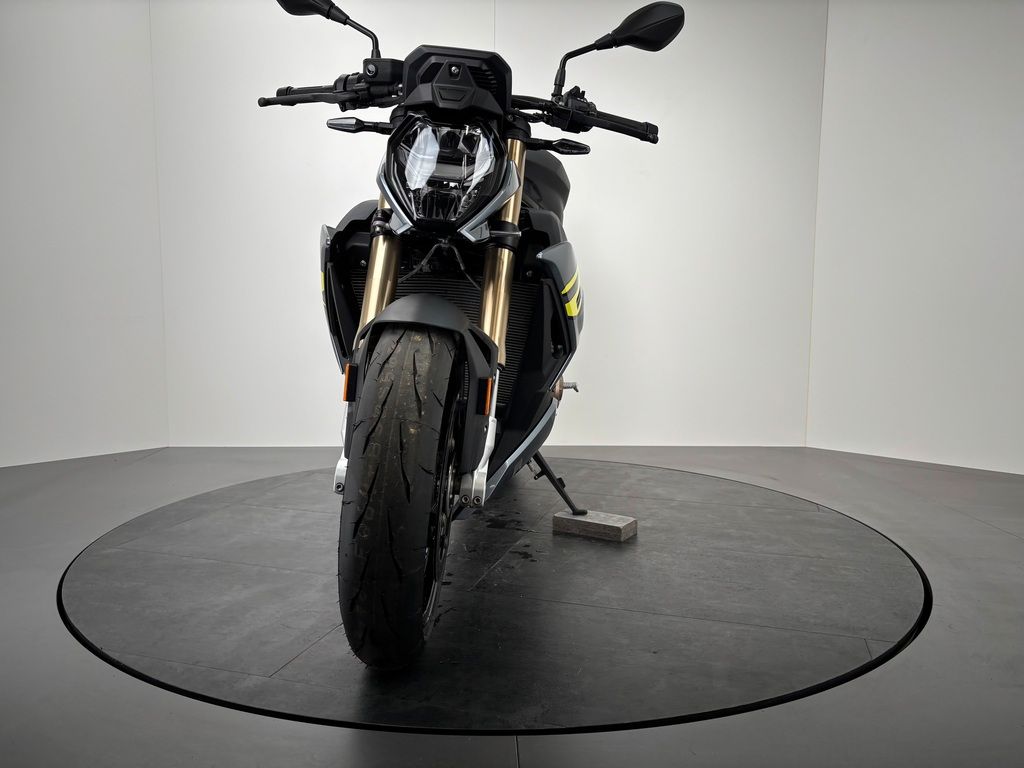Fahrzeugabbildung BMW S1000 R *3 YEAR WARRANTY *DYNAMIK PAKET