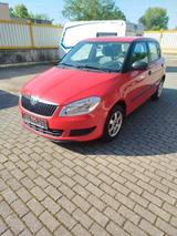 Skoda Fabia 1.2l 44kW Cool Edition Cool Edition - Skoda Fabia aus 2011: Cool Edition