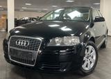 Audi A3 1.6  Automatik PDC Sitzheizung Klima TOP