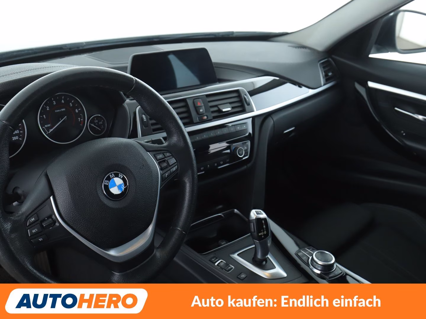 BMW 320i xDrive Sport Line Aut.*NAVI*LED*TEMPO*PDC*
