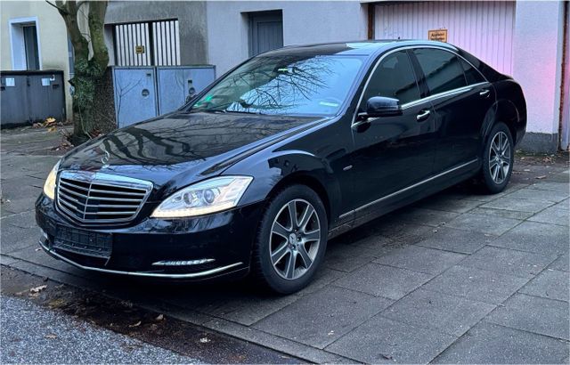 Mercedes-Benz Mercedes Benz W221 S-Klasse S350 Diesel Fa...