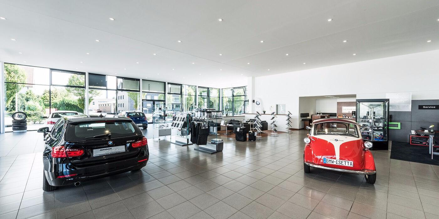 showroom-image-bottom