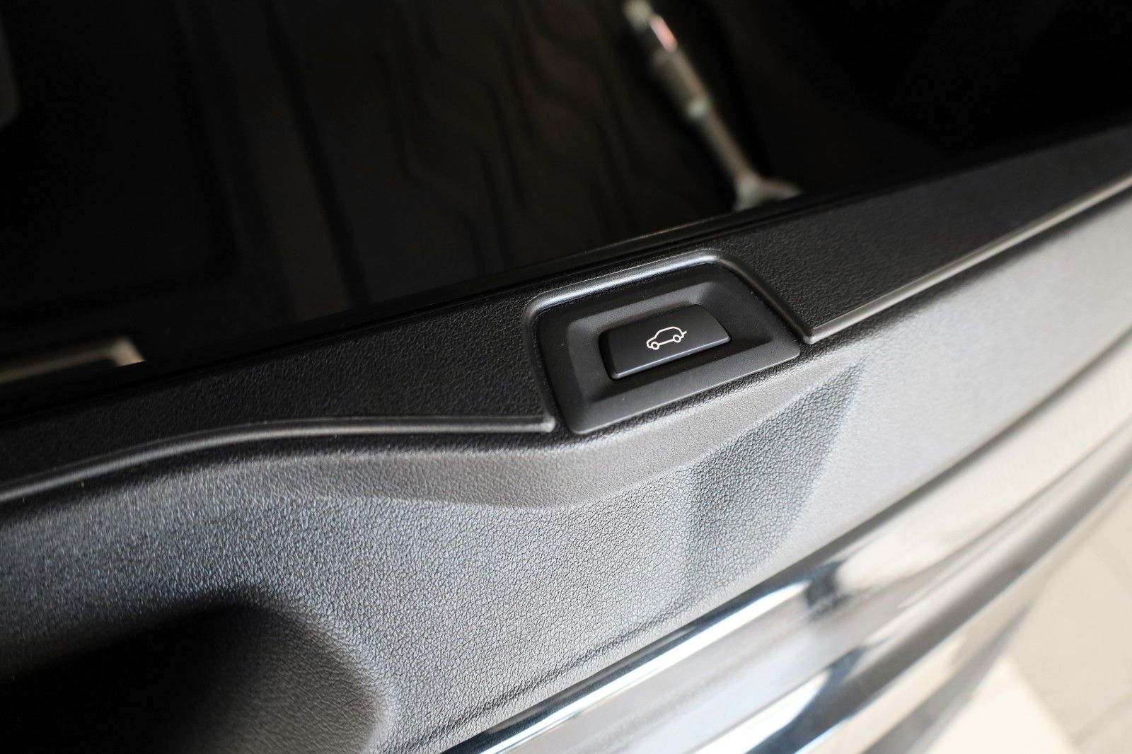 Fahrzeugabbildung BMW X5 M50 d,Panorama,Laser,Soft-Close,HUD, Air-Pak.