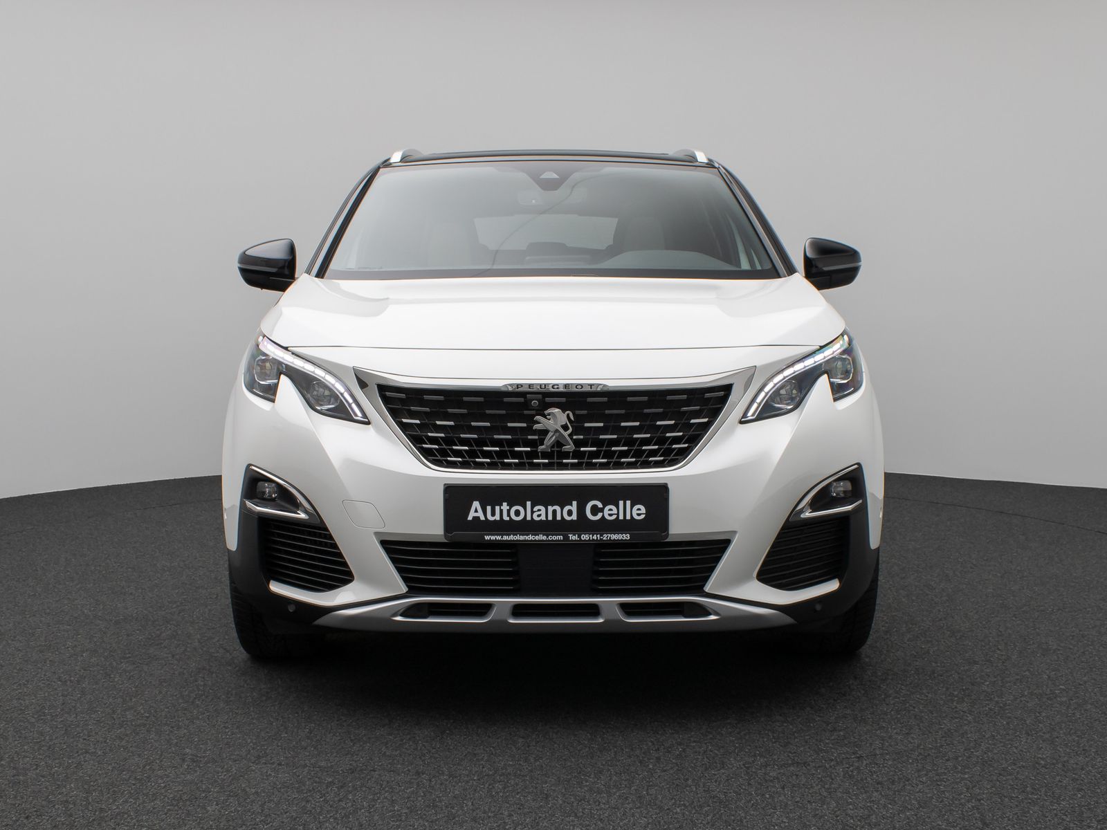 Fahrzeugabbildung Peugeot 3008 Hybrid4 300 GT Panorama 360° Massage AHK