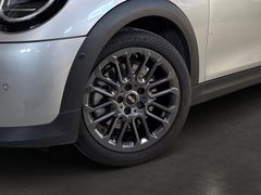 Fahrzeugabbildung MINI Cooper C 1,5 Steptronic Classic Trim