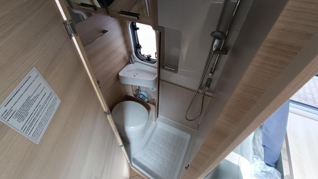 Autohaus Zimpel & Franke -  Challenger Challenger V217 Sport +Markise+Solar+Connect - Bild 11