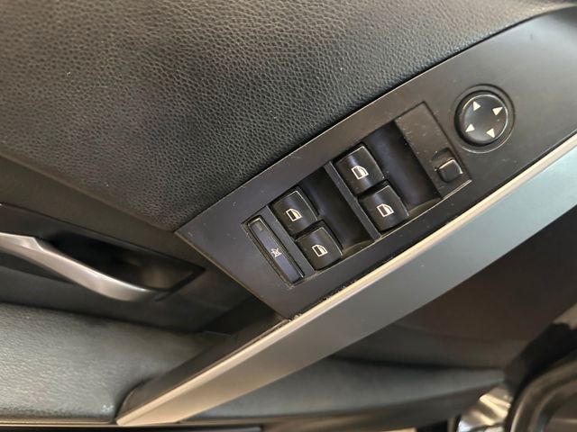 BMW 530 i Touring *Klima*Navi*Xenon*AHK*Freisprech*