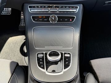 Mercedes E 220 - 11