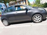 BMW Ich biete   Monats einen Toyota Yaris, Bau... - BMW 320: Kleinwagen