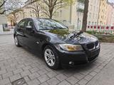 BMW 318i Limousine Facelift  - BMW 3er Reihe aus 2009: Facelift