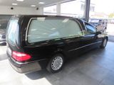 Mercedes-Benz E280CDI Stolle Bestattungswagen / Leichenwagen - Mercedes-Benz E-Class aus 2006