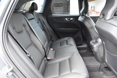 Fahrzeugabbildung Volvo XC60 T4 Autom. Inscription*STDHZG*360°*ACC*AHK