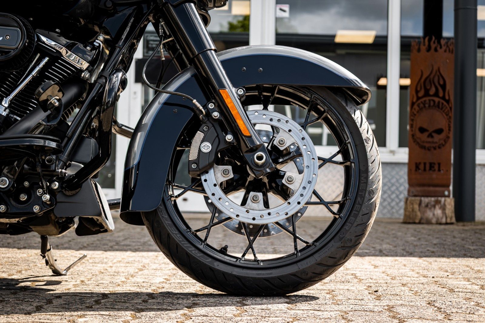 Fahrzeugabbildung Harley-Davidson Street Glide Special FLHXS