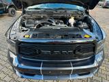 Dodge RAM 5.7 V8 HEMI SPORT OFFROAD PAKET LEDER 4x4 - gebrauchte Dodge RAM aus dem Jahr 2018