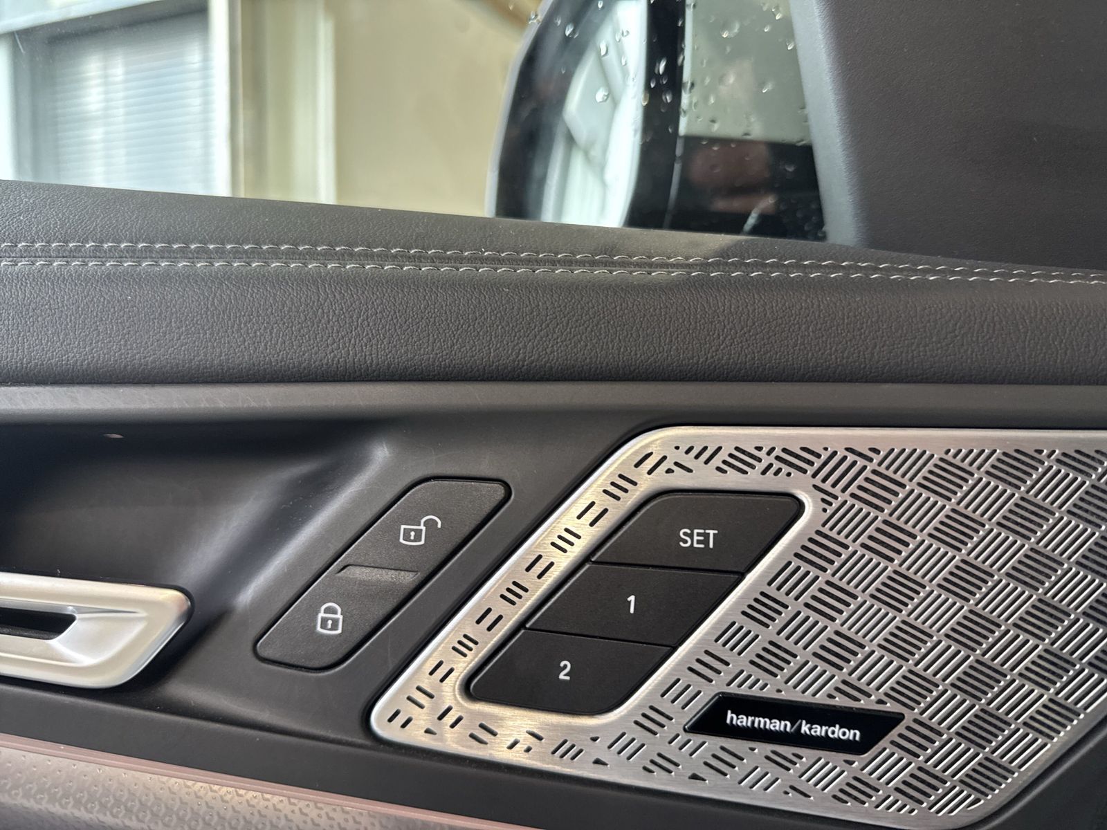 BMW iX1 - Bild 19