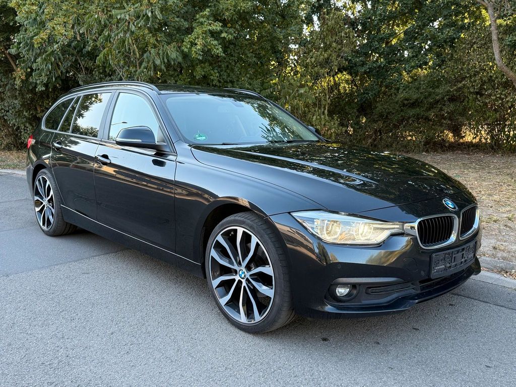 Image of BMW 320