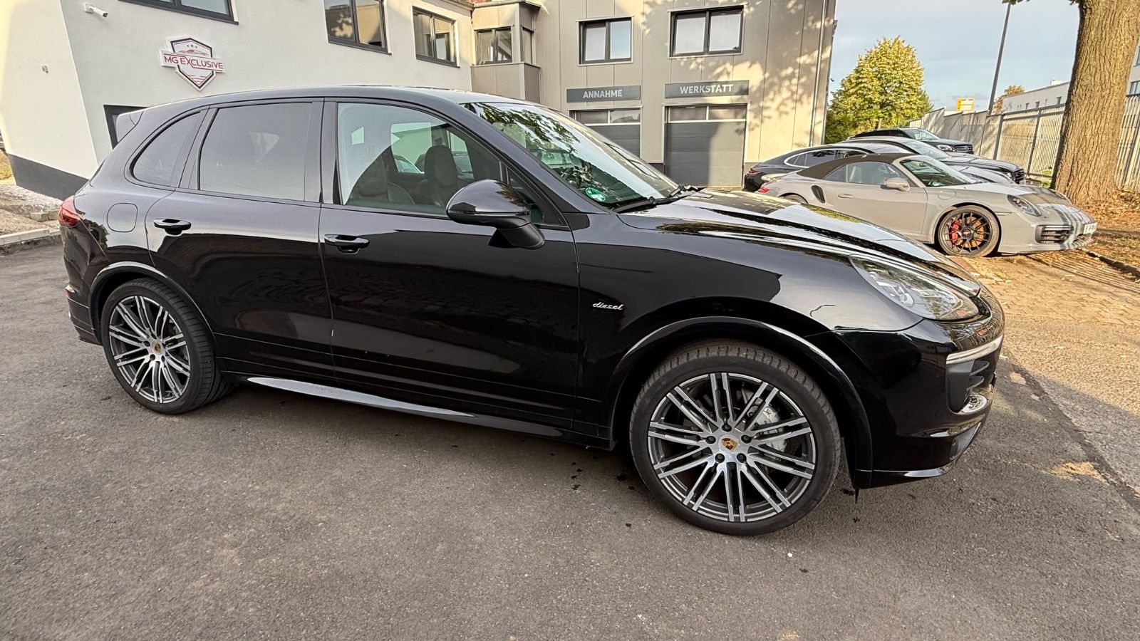 Fahrzeugabbildung Porsche Cayenne S Diesel Sport Design