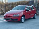 Fiat Punto 1.2 Automatik Klima TÜV NEU - Fiat Punto aus 2002: 1.2