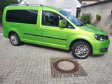 Volkswagen Verkaufe Caddy Maxi mit Behindertenumbau - V mit gebraucht