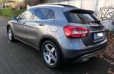 Mercedes-Benz GLA 220 CDI 4MATIC DCT Urban Pano AHK Stand-Hzg