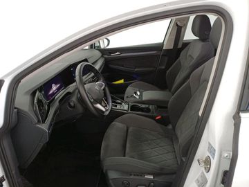 Volkswagen Golf - 6