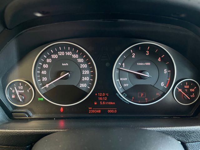 BMW 320 d Lim. *Schiebedach*Navi*Klima*Vollleder*DAB