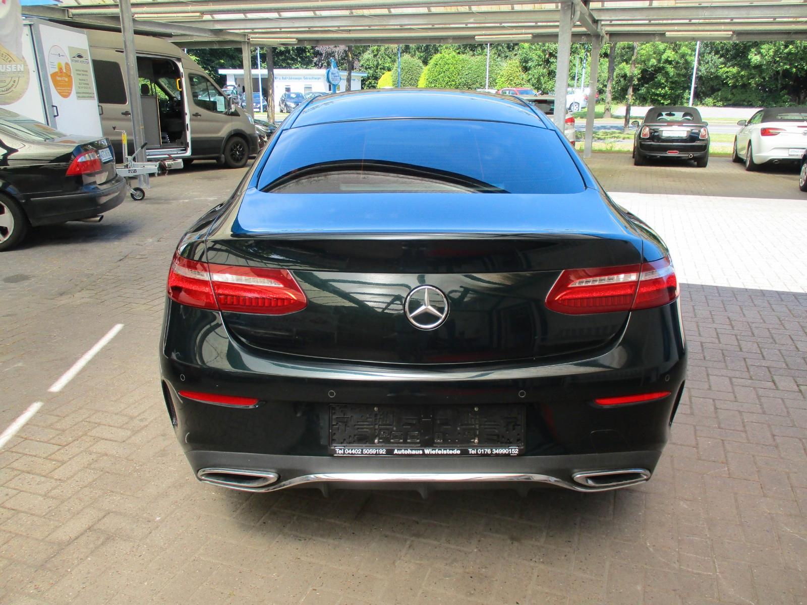 Mercedes-Benz E 220 d Coupe 4Matic / AMG Linie